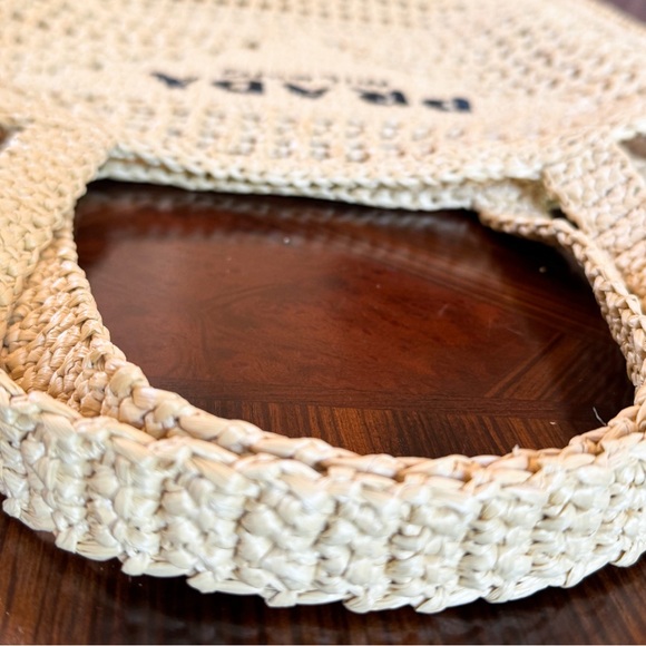 New Prada Crochet Triangle Embroidered Raffia Tote Bag - Picture 11 of 16